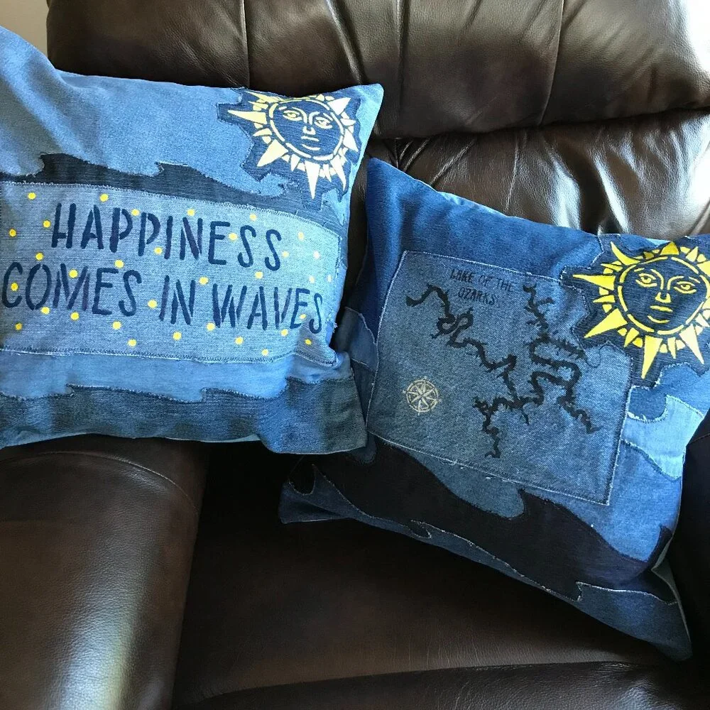 Lake of Ozarks Pillow Cover 18 x 18, Lakehouse Cabin Décor Boating Fishing Waves
